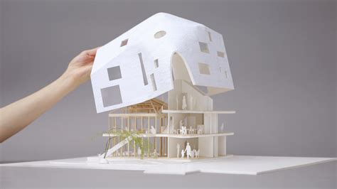 Clover's House .